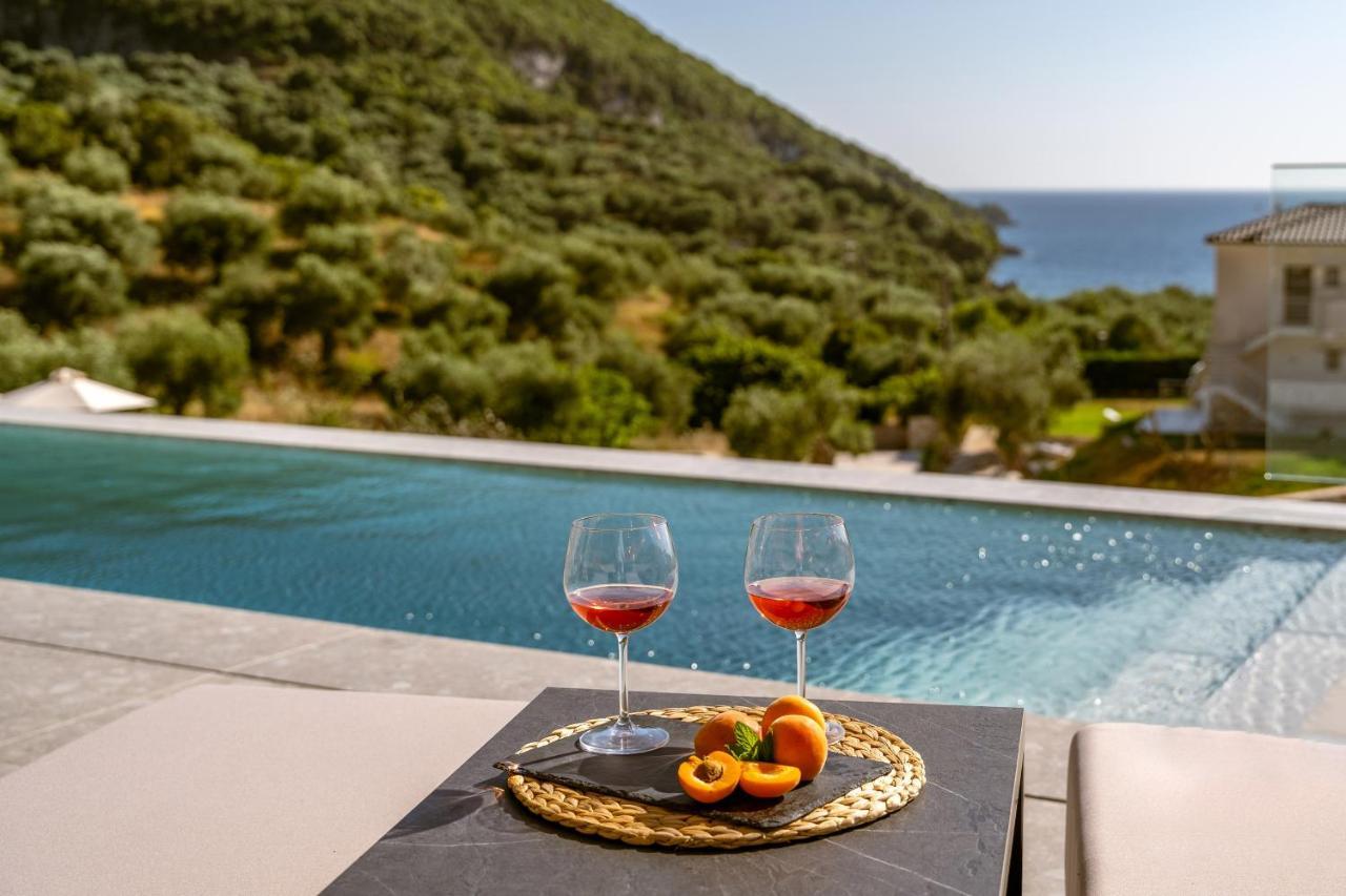 The View Hotel Sofas Coastal Retreat Perdhika Exteriör bild